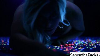 Samantha Saint gets off inside this irresistible Bae ebony light solo