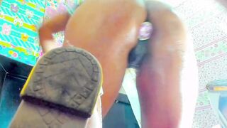 U make my shorts down and my snatch naked if u view me