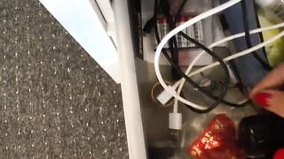 German amateur 18 year old try firts time toy until female orgasm