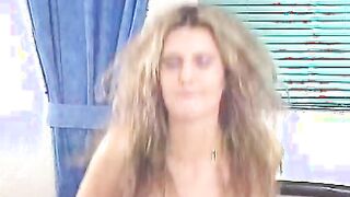 Geile Ossi Schlampe wird beim Porno Casting direkt into den Arsch gebumst - ANAL VINTAGE
