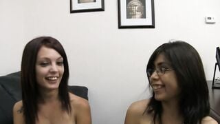 Adorable College Best Friends Taylor And Rheanna Have An Awkward 1st Threeway!