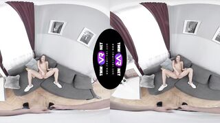TmwVRnet - Eveline Dellai Bimbo two