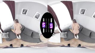 TmwVRnet - Eveline Dellai Bimbo two