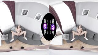 TmwVRnet - Eveline Dellai Bimbo two