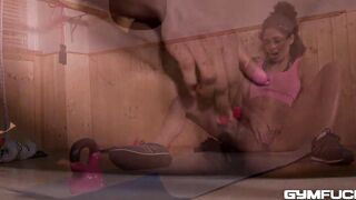 Gym banged! masturbation solo shows african Bae Luna Corazon play with vibrators