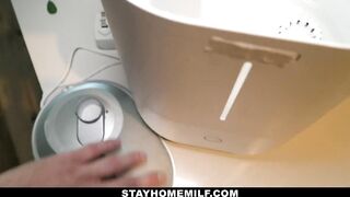 Turned On Stepson Tricks Inked Milf Lillith Morningstar And Fucks Her