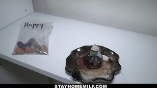 Turned On Stepson Tricks Inked Milf Lillith Morningstar And Fucks Her