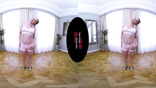 Sexsual Strokes inside VirtualReal Porn