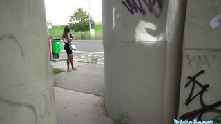 Outdoor Agent African hot twerking her fine booty before fucking public