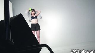 JAVHUB Kirari Suzumori gets fuck at her photoshoot