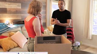 Sexsual America - Donny loves long breasts and his GF's friend, Gracie Gates, has a nice huge pair he can't keep his eyes off