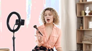 Teeny Couple - 19 Year Old streamer Vanessa Devis nailed practice