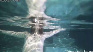 Nude Mermaid Sucks A Throbbing Rough Dick Into The Pool!