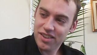 Young dude gets blow job from barely legal whore