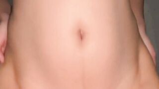 Desahan Bini Sange Minta Dua Kali Crot di Memek