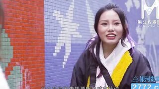 [Domestic] Madou Media Works/MDX-0237-four-Female College College Girl from Bi Lvtuo Team - 001/Free See