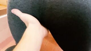 He touched my snatch until I peed