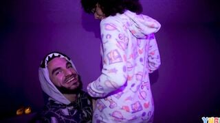 YNGR - Willow Ryder Went To A Home Party To Be Banged! Rough