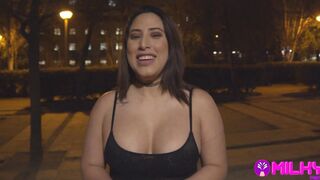 I'll make you famous!! With a little lies and cash I managed to plowed a Venezuelan with a big booty - Adara Love