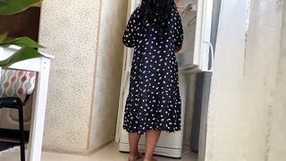 The dress needs to be lifted when a milf needs anal sex into a long butt