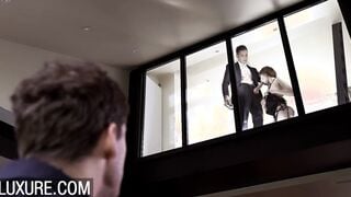 Hubby likes to watch her fiance having sex with another man