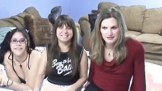 Slim blonde women 69s with middle-age dark hair bimbo