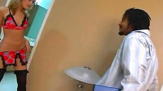 Dark Meat Gets A White Treat - Movie-five
