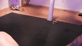 Bella Vendetta submits to Bettie's lesbo fetish
