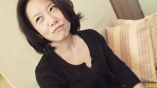 eastern older convinced to fucked so she receives a sloppy cummed into bed Junko Sakashita