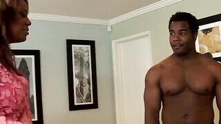 Long butt ebony chick Janae Fox Loves Sucking Off Raw Cock