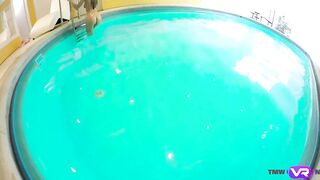 Tmw VR net - Nancy A - BLONDE DIG SOLO PLAY INSIDE A POOL
