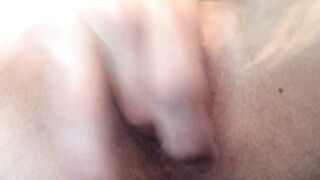 Squirting & Soak Vagina ASMR Up-close HD cumming over and over