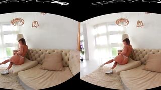 Hot beauty posing with her perky tits inside exclusive vr porn tape