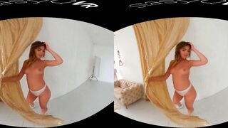 Hot beauty posing with her perky tits inside exclusive vr porn tape