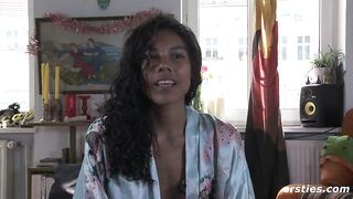 babe slender caroline gets off inside the sunshine