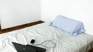 Red Head goddess films her own sex experience