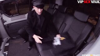 FuckedInTraffic - Daphne Klyde Bae Ukrainian 19 Year Old Romantic Snatch Banged Inside The Backseat - VIPSEXVAULT
