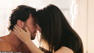 Photographer Liv Wild's Tight Twat Craves Occupies Seth's Penis