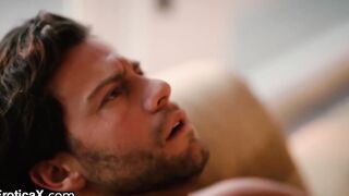 Photographer Liv Wild's Tight Twat Craves Occupies Seth's Penis