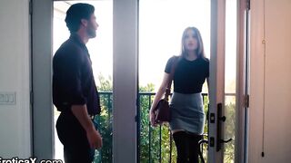 Photographer Liv Wild's Tight Twat Craves Occupies Seth's Penis