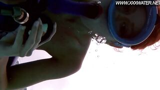 Hungarian pornstar Minnie Manga strokes her clitoris and ejaculates into the pool