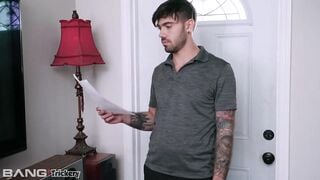 Trickery - Stepmom Jordan Maxx Gets Nailed By Stepson