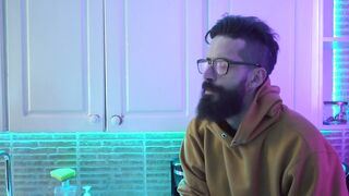 Sweet latin women have a conversation with the porn king into Colombia