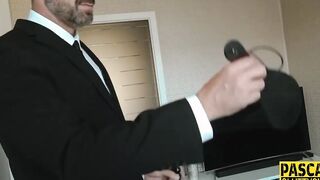 Bondage bombshell gets throat fuck