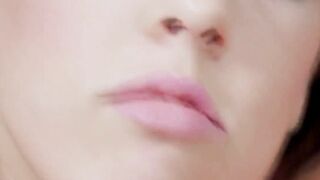 Brooke is a 19 year old who loves to play alone with her vibrators