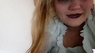 Daddy Makes That Vagina Talk