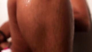 Inked bimbos masturbating inside the Shower with Toy