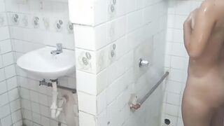My stepsister accidentally drops the bath tub towel and I banged her well- porn into Spanish Xvideos