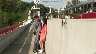 dark haired has sex on the street!