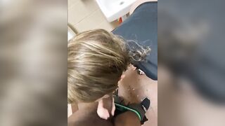 Outside WC sex with surprise oral cummed